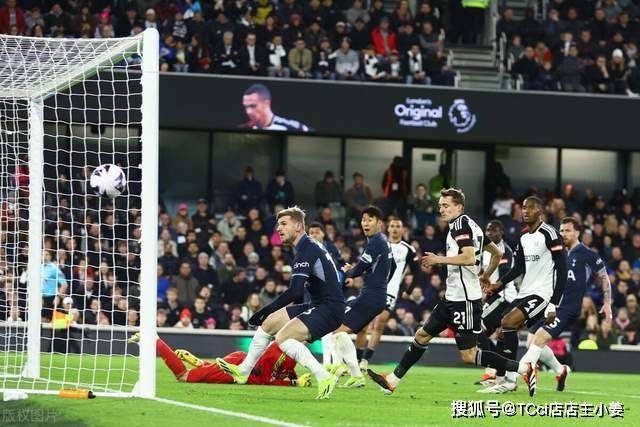 组图：世界杯-西班牙VS阿根廷 恩佐2黄变1红被罚出场
